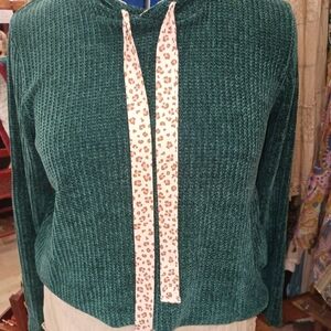 Emerald‎ Green Textured Hoodie with Patterned Drawstrings